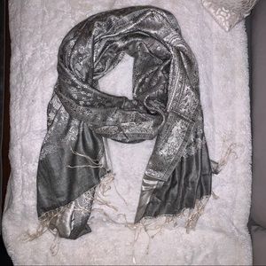 Grey and white pattern silk scarf - brand new